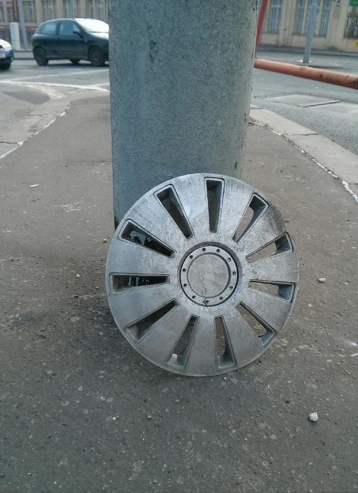 Sloup na ostrůvku